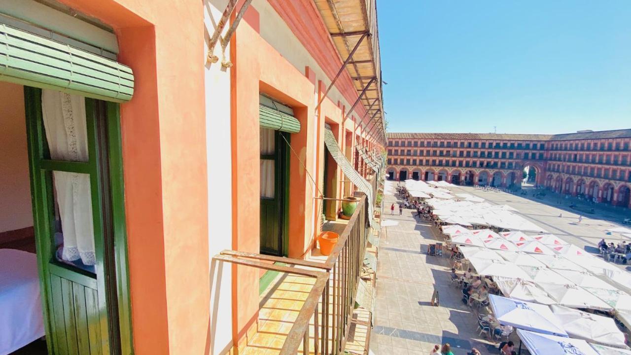 Hostel Plaza Mayor Corredera Cordoba Exterior photo